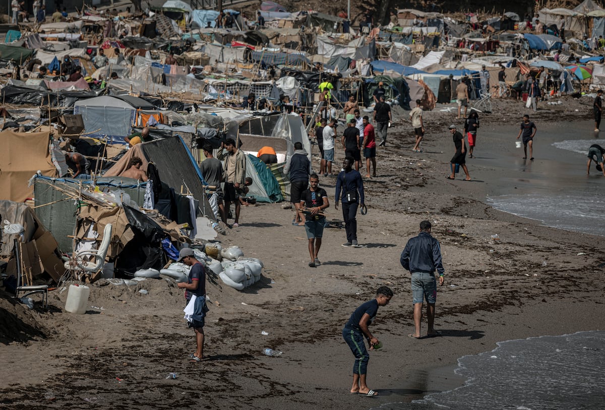 El <i>Gobierno</i> prepara un decreto ley para acelerar las devoluciones de migrantes a Marruecos