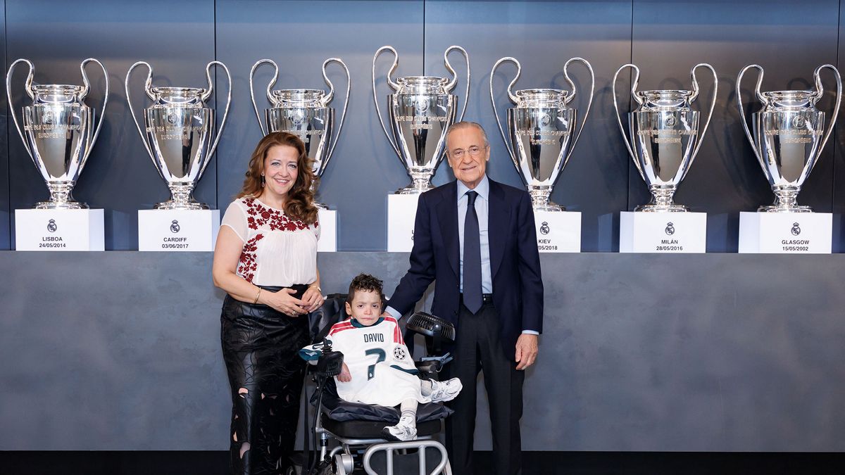 La Fundación <i>Real</i> Madrid y la Comunidad de Madrid firman un protocolo de colaboración para mejorar...