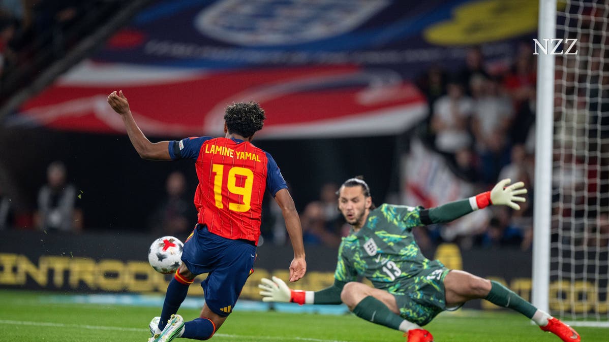 Weltmeister <i>Spanien</i> dreht die Partie: England verliert knapp mit 2:3