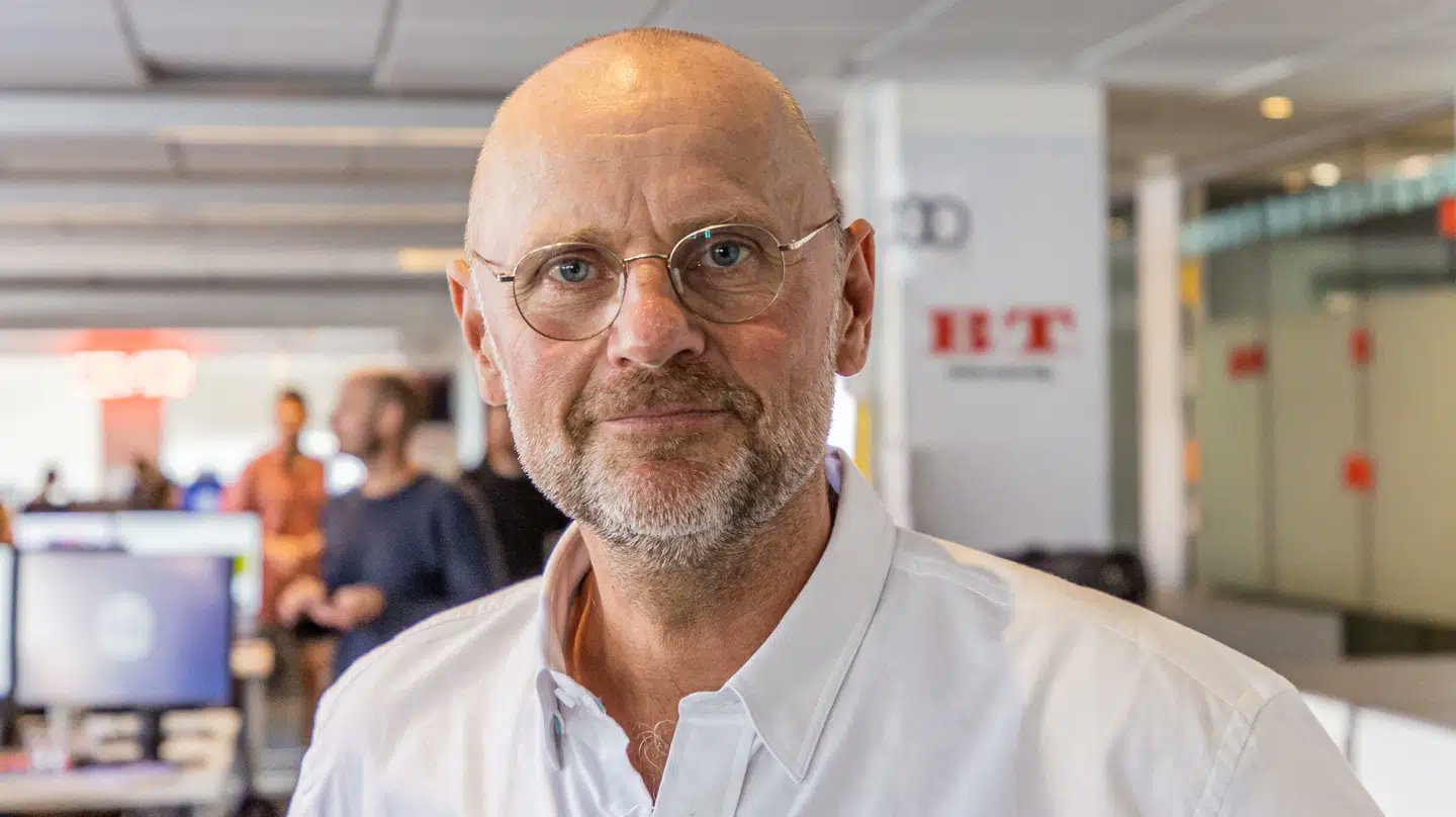 Henrik Qvortrup fælder dom over Messerschmidts <i>tale</i>: Svæver over vandene 