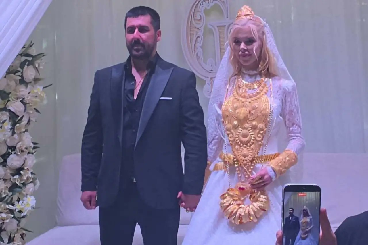 'Vanlı <i>Kara</i> Haydar' olarak bilinen Tançalan’ın 934 milyon TL tutarındaki dövizine el konuldu -...