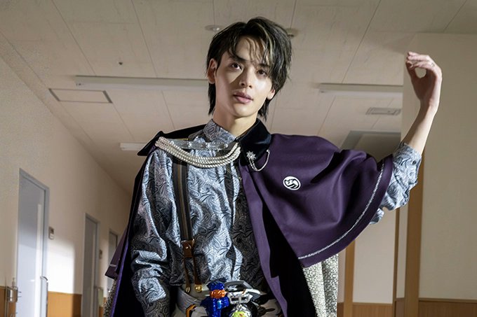 ストーリー｜<i>仮面ライダーマイス</i>｜テレビ朝日