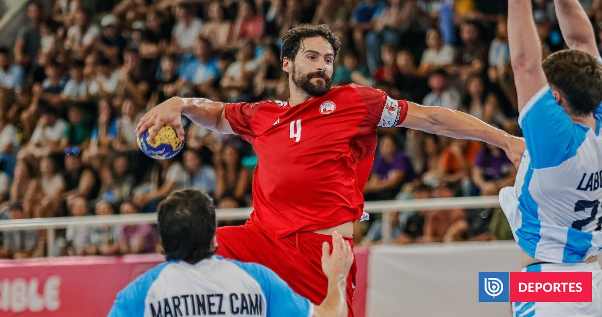 Chile empató con <i>Argentina</i> en balonmano masculino de los Odesur y ganó plata por diferencia de goles