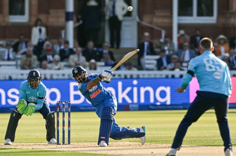 India vs <i>West</i> Indies 1st ODI Betting Tips - Kohli to lead the way in opening ODI