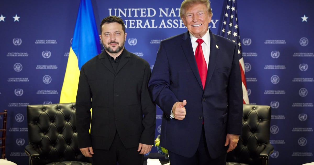«Поговоріть з Ілоном». Зеленський <i>знову</i> просив Трампа надати дозвіл на використання Starlink над...