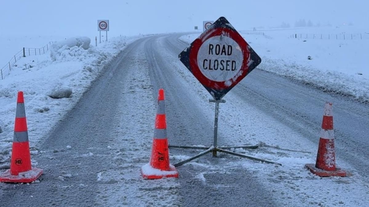 Weather forecast: ‘Strong <i>cold</i> front’ set to sweep across New Zealand; wet, windy and snowy...