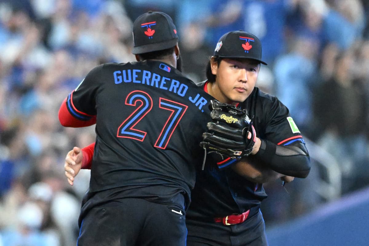 Instant Reaction: Blue Jays complete comeback victory over Reds to begin final <i>series</i> of 2026