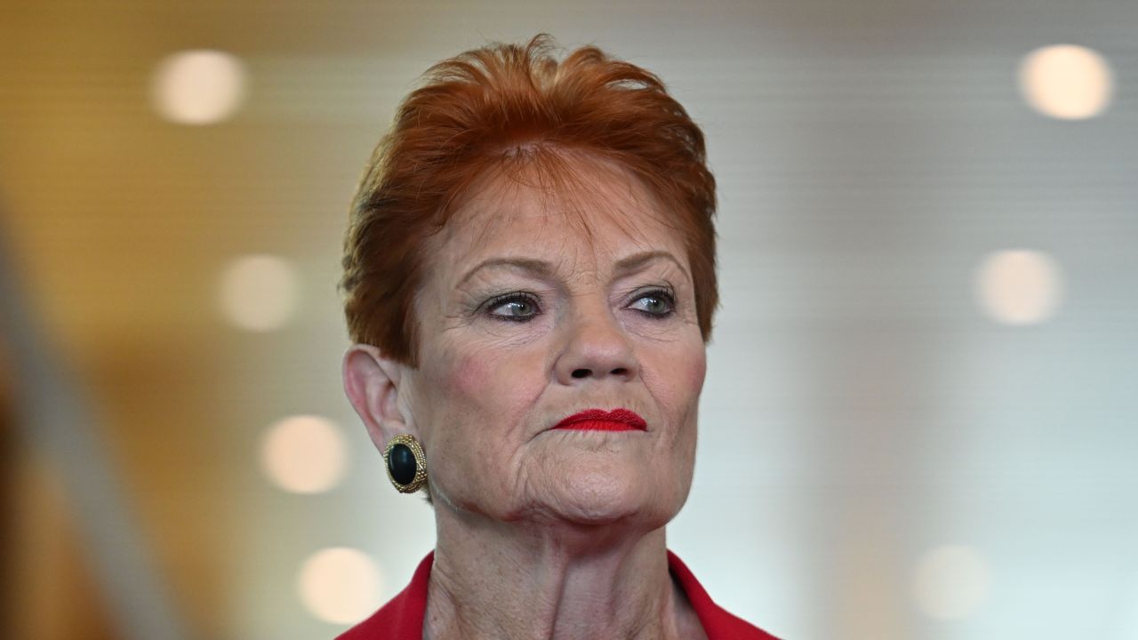 'Should be ashamed': Hanson attacks Channel Nine interview linking One Nation with <i>KKK</i>