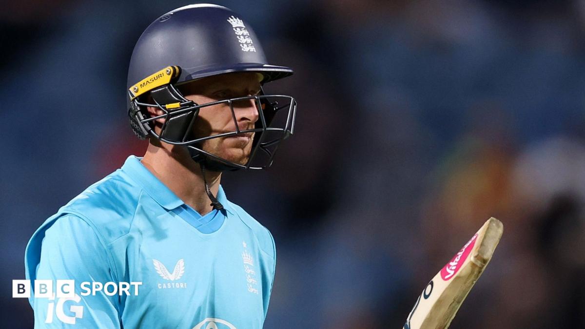 England vs <i>Sri</i> Lanka: Jos Buttler's bravery in vain as tourists fight back to level series