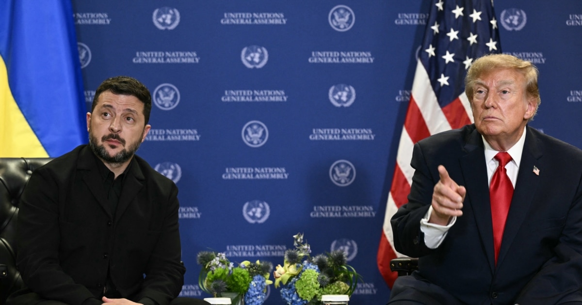 Зеленский: США хотят провести в ОАЭ трехстороннюю встречу по <i>Украине</i>