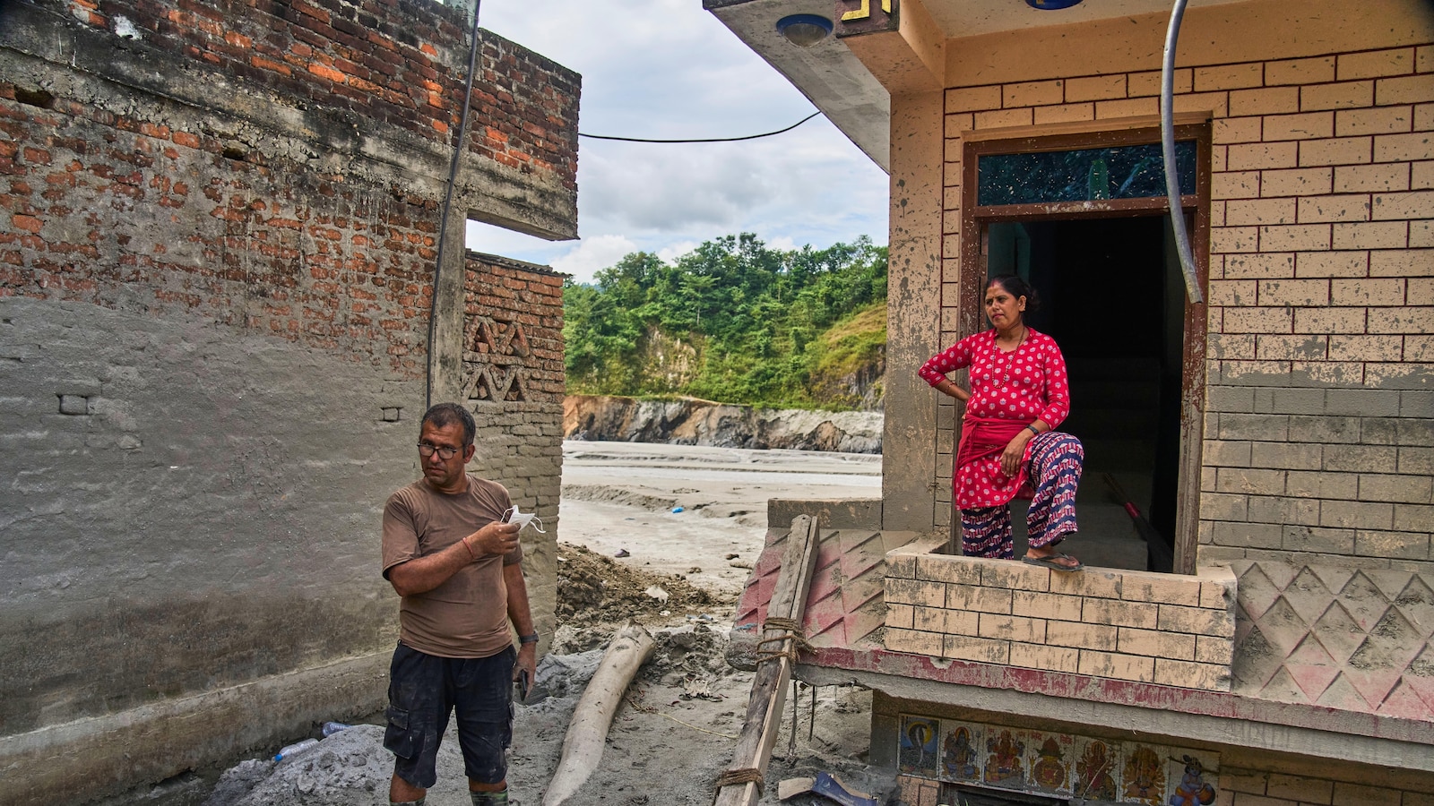 A month after <i>Nepal</i> floods, thousands still missing and families face a long recovery