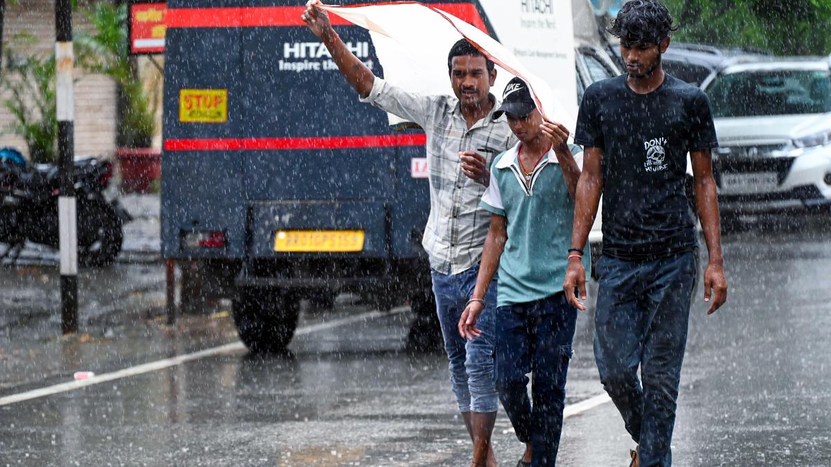 <i>Bihar</i> on alert amid heavy rain forecast