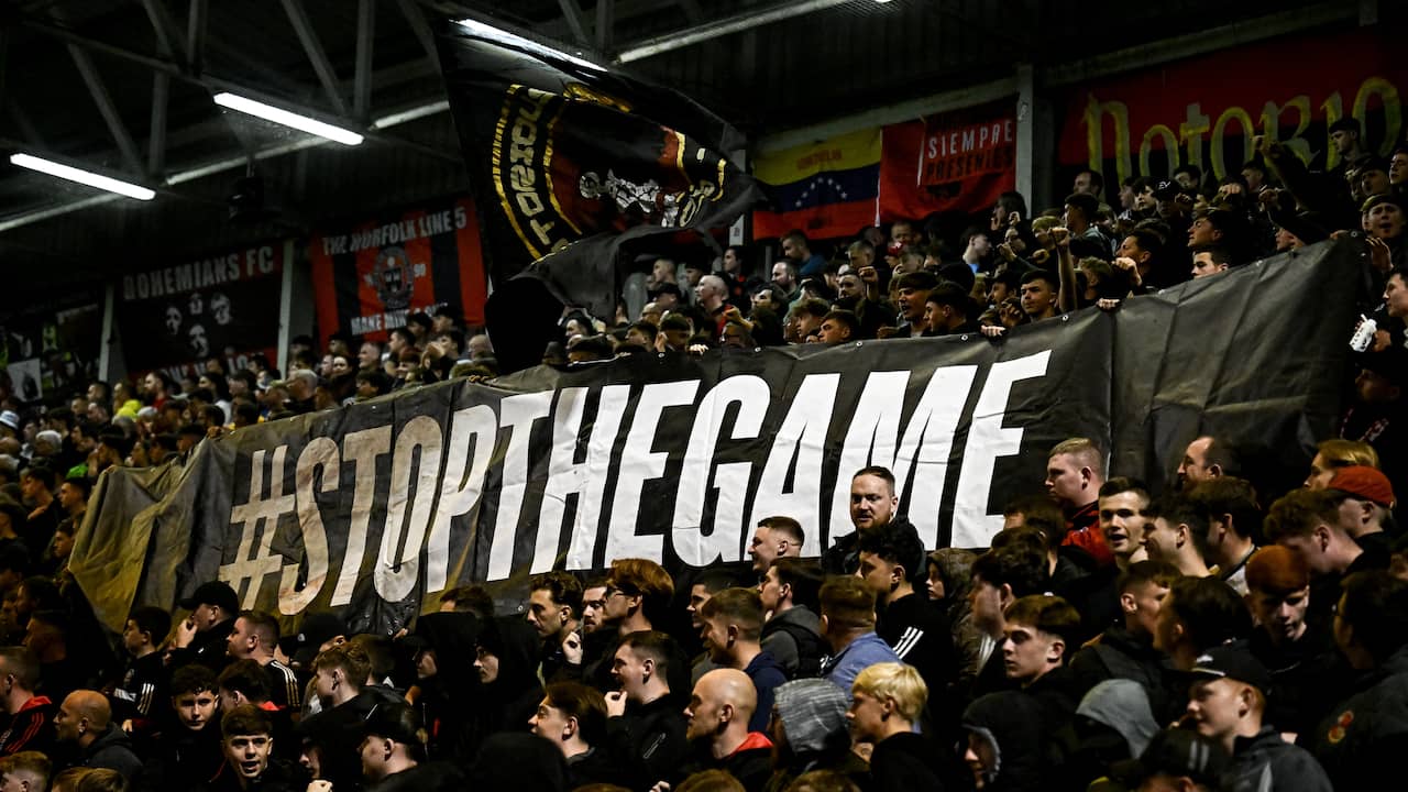 Ierse voetballers stemmen na urenlange meeting tegen boycot van duel met <i>Israël</i>