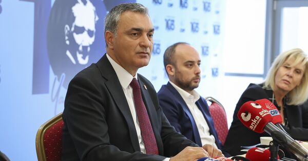 Son dakika haberler: CHP Genel Başkan Yardımcısı ve <i>Parti</i> Sözcüsü Müslim Sarı: "Hiç kimse CHP'den...